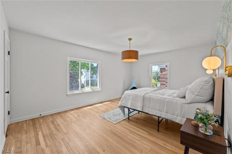 1913 Staunton Road Cleveland Heights OH 44118