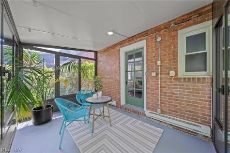 1913 Staunton Road Cleveland Heights OH 44118