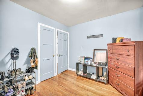 4637 W 146th Street Cleveland OH 44135
