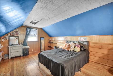 4637 W 146th Street Cleveland OH 44135