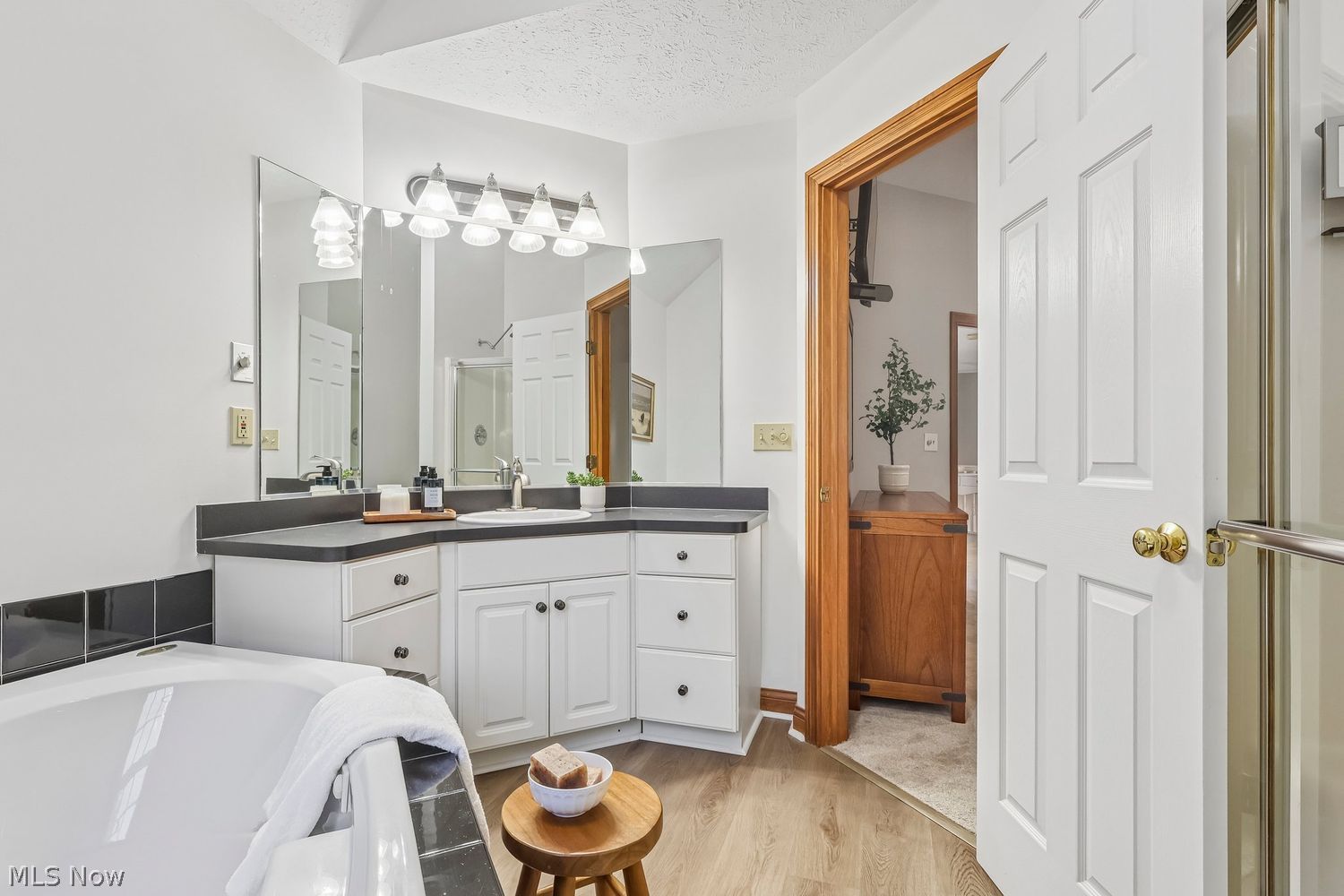 30815 Silktree Lane Westlake OH 44145