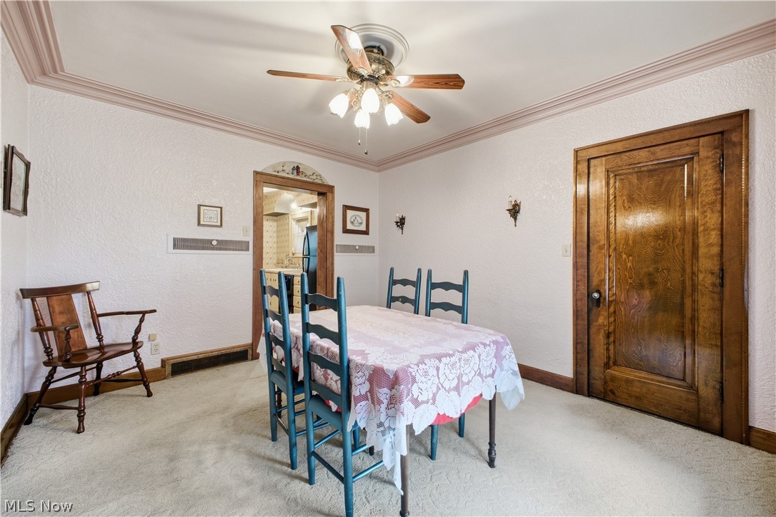 24 Overlook Boulevard Struthers OH 44471