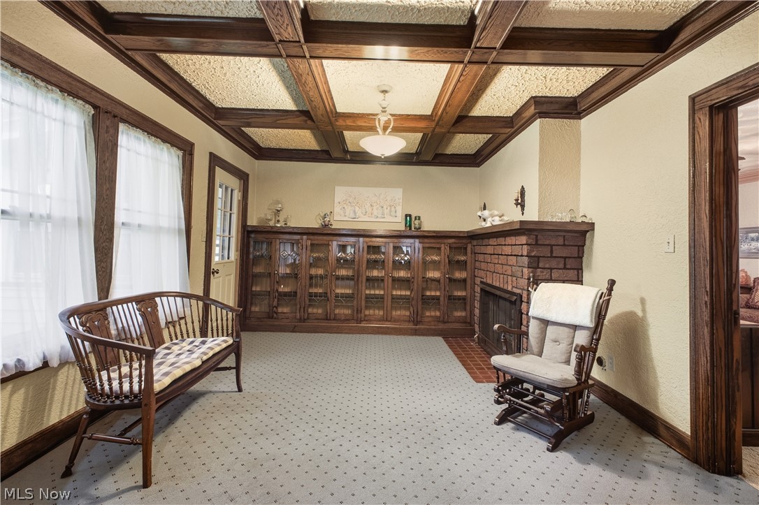 24 Overlook Boulevard Struthers OH 44471
