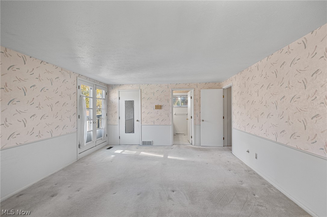 4031 Winton Park Drive North Olmsted OH 44070