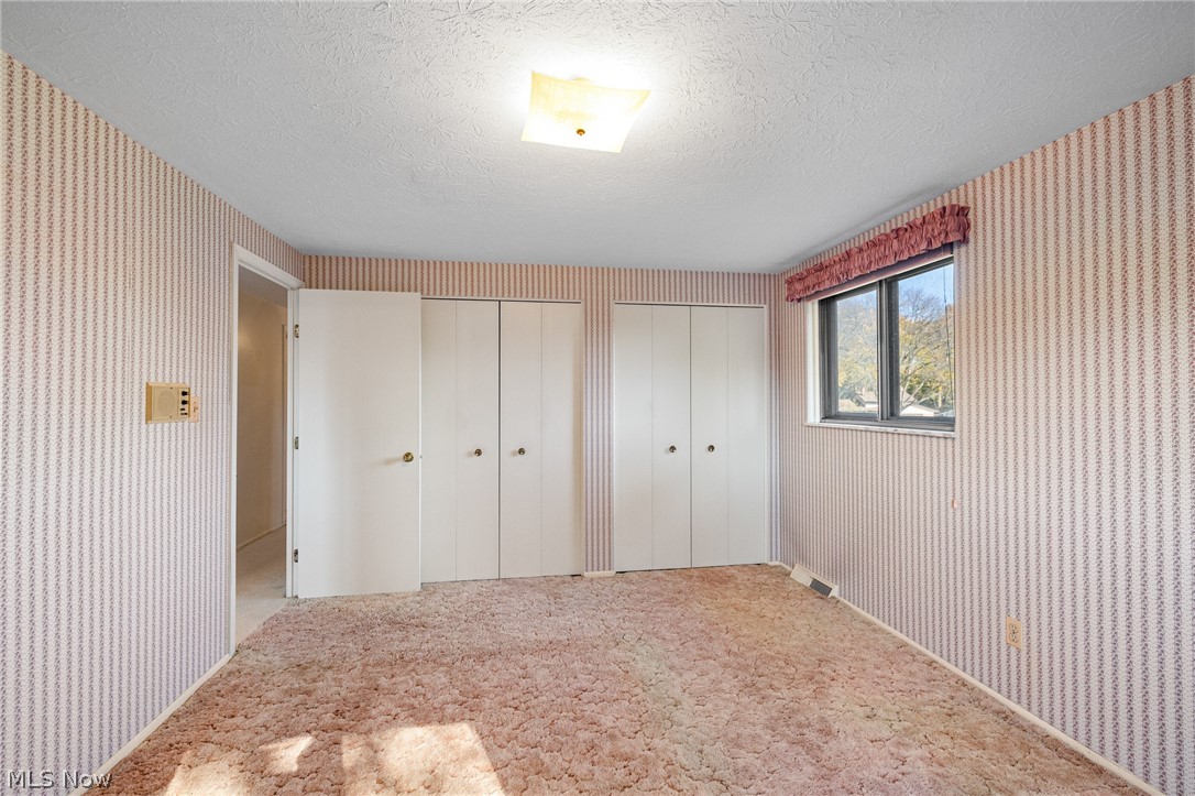 4031 Winton Park Drive North Olmsted OH 44070