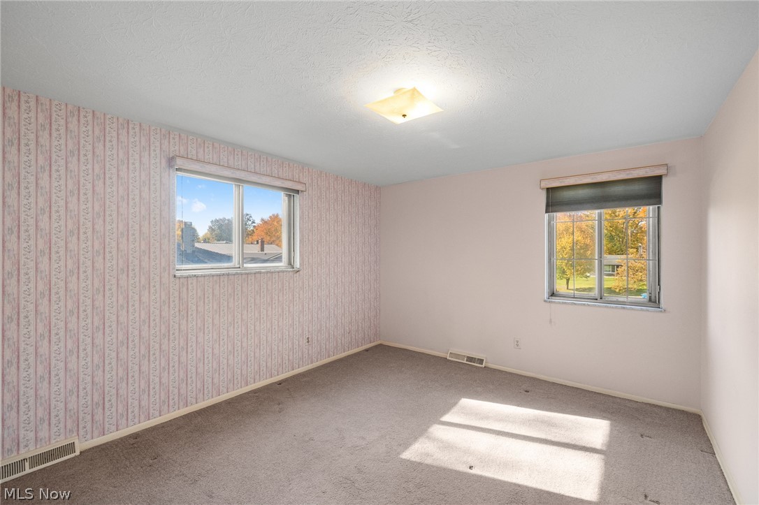 4031 Winton Park Drive North Olmsted OH 44070