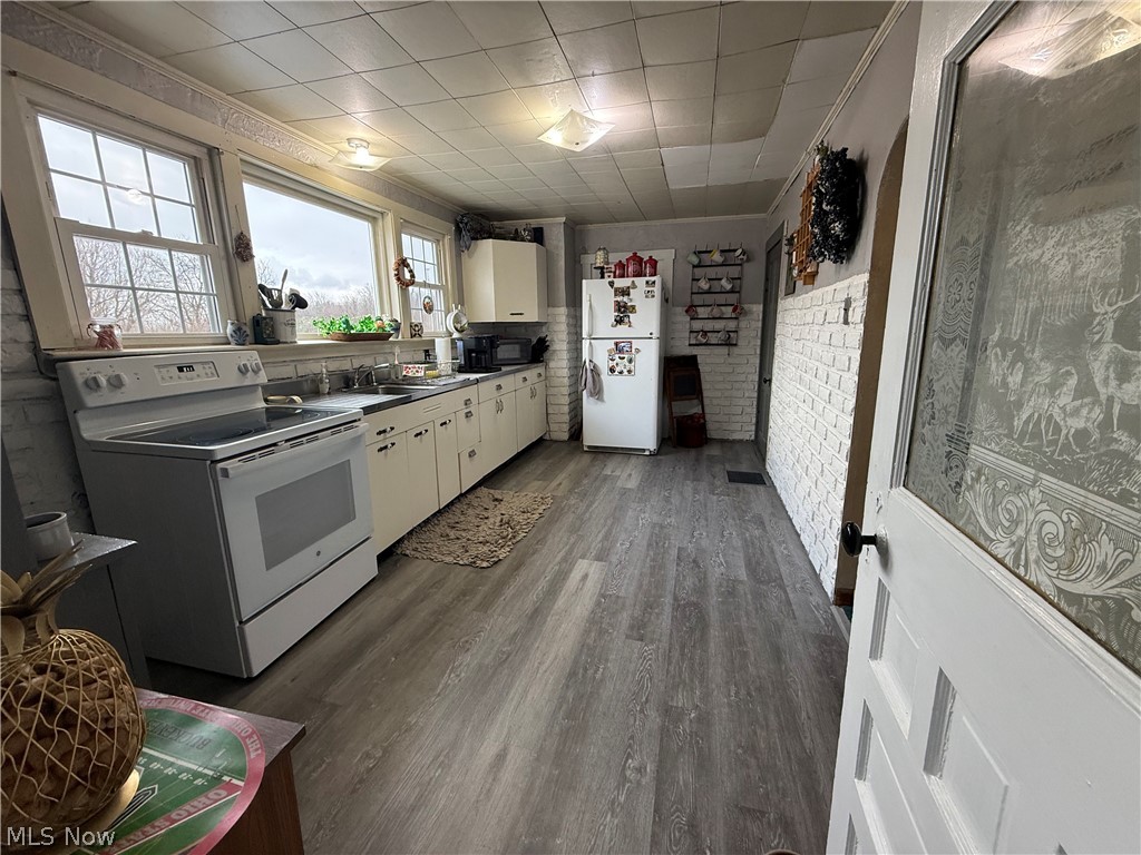 102 High Street Bloomingdale OH 43910