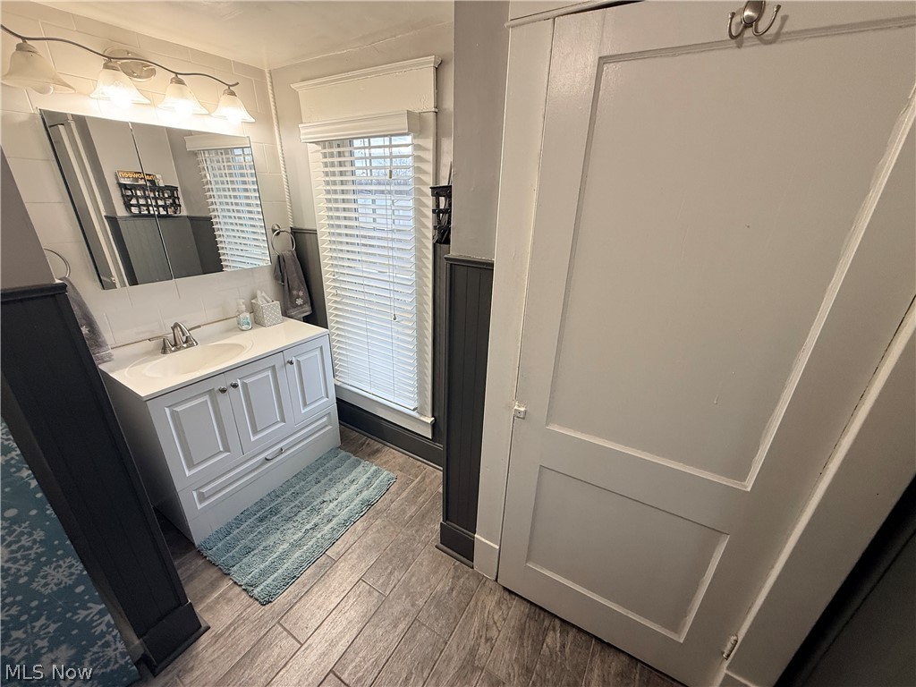102 High Street Bloomingdale OH 43910