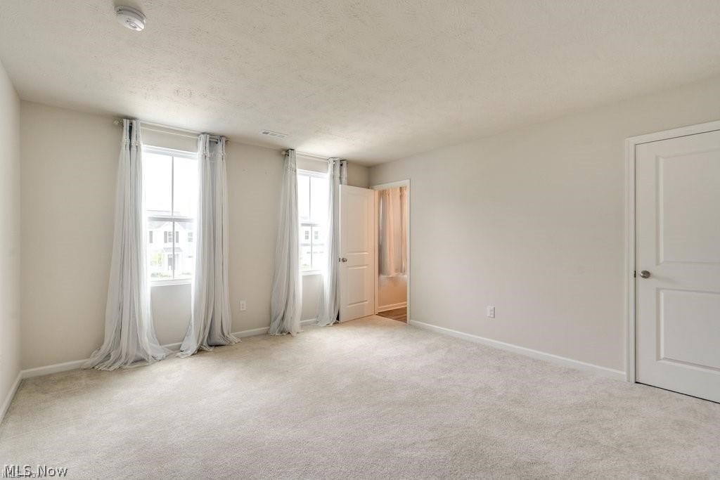 221 River Run Drive Elyria OH 44035