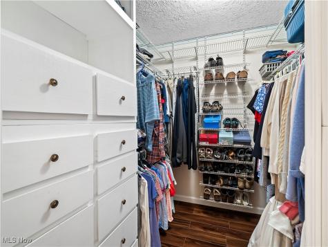 530 Crossbrook Drive Berea OH 44017