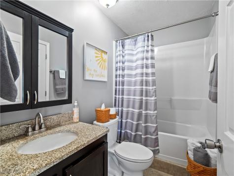 530 Crossbrook Drive Berea OH 44017