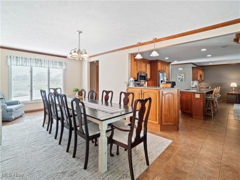 530 Crossbrook Drive Berea OH 44017