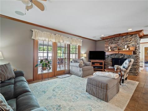 530 Crossbrook Drive Berea OH 44017