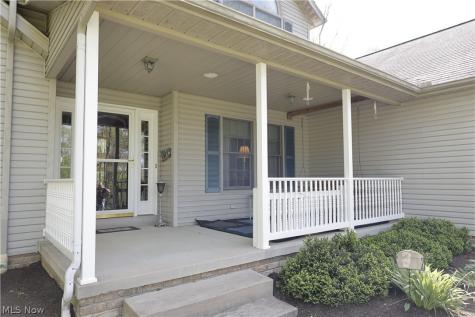 7714 Lucerne Drive Millersburg OH 44654