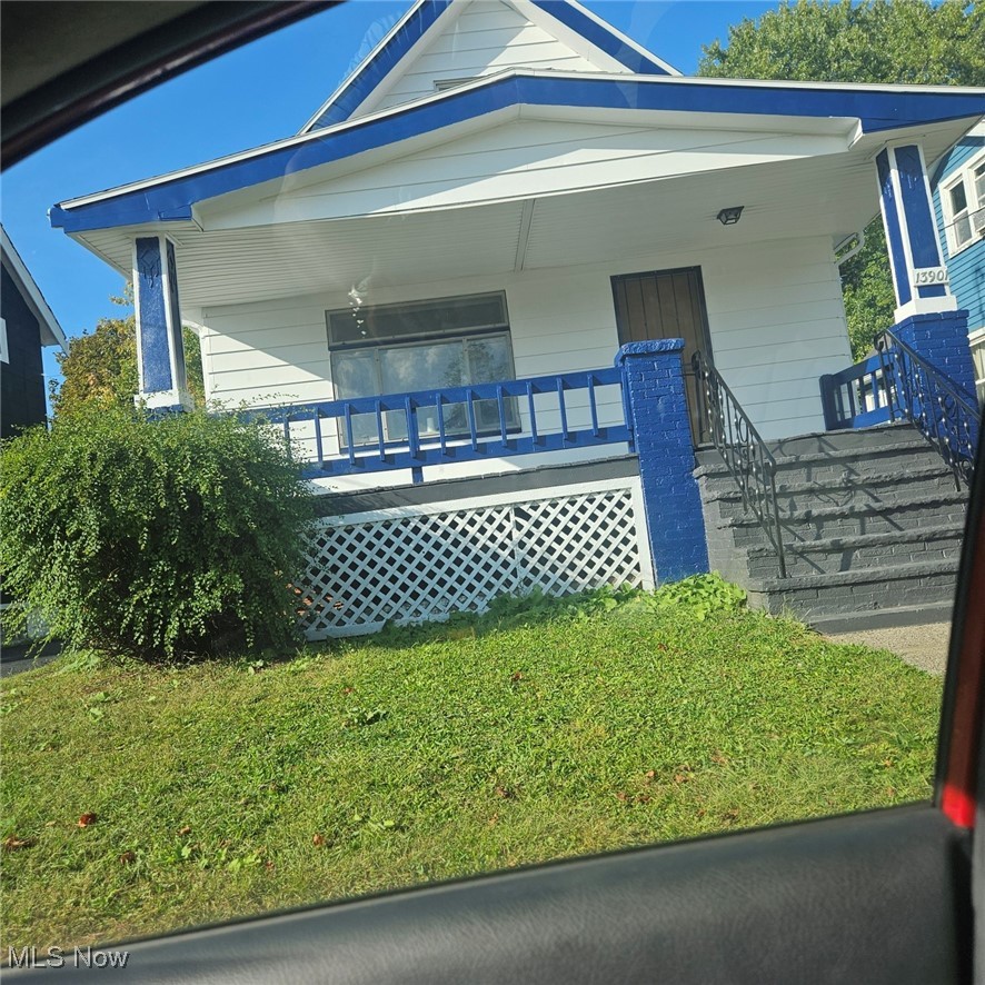 13901 Chapelside Avenue Cleveland OH 44120