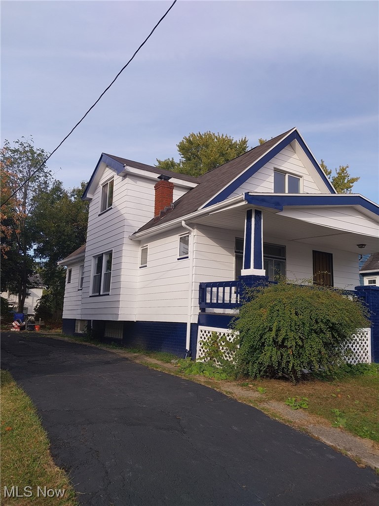 13901 Chapelside Avenue Cleveland OH 44120