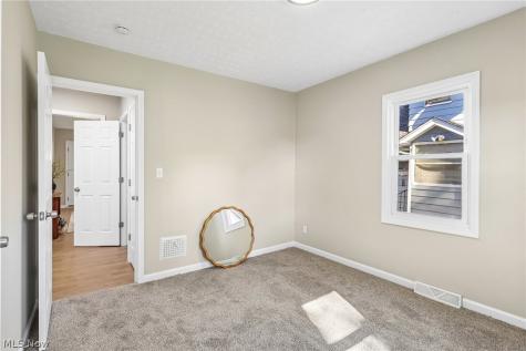 31 Wilda Avenue Youngstown OH 44512