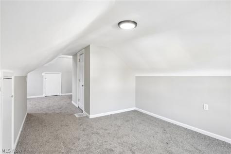 31 Wilda Avenue Youngstown OH 44512
