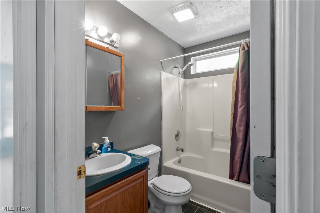 2166 Morning Star Drive Roaming Shores OH 44084