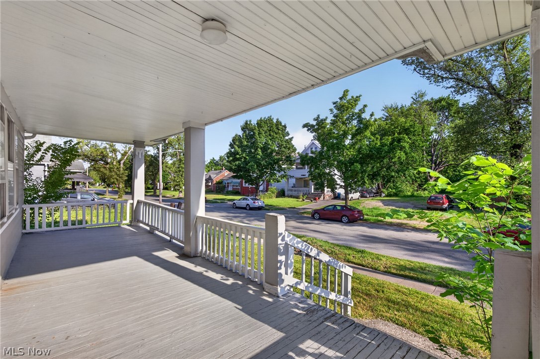 11312 Dove Avenue Cleveland OH 44105