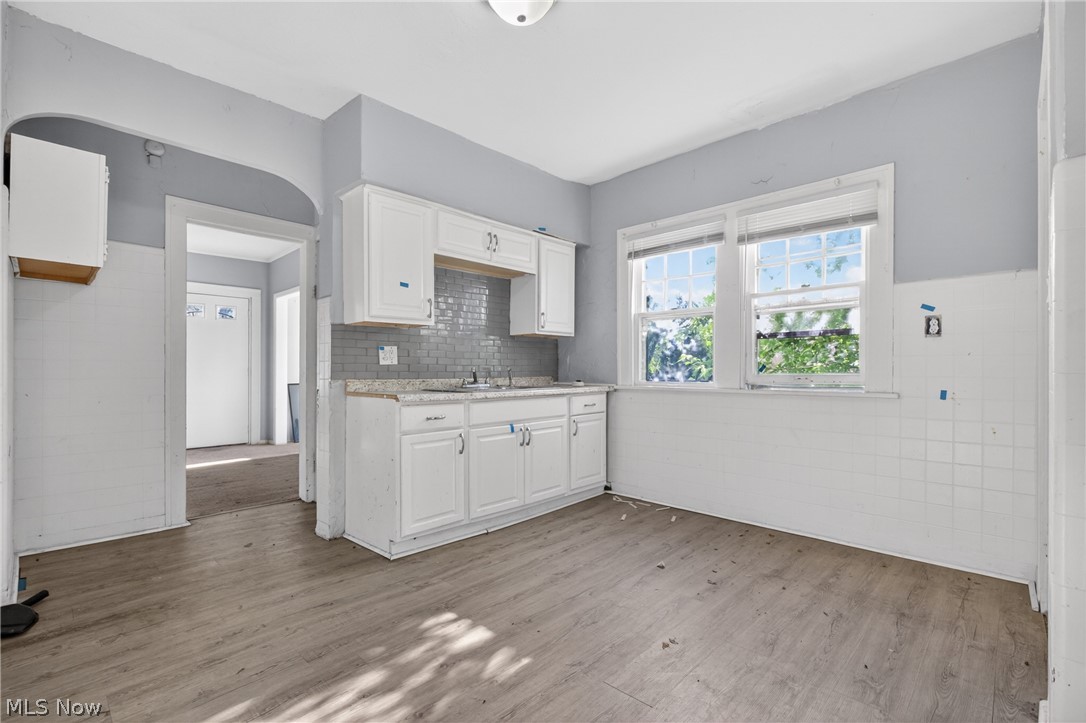 11312 Dove Avenue Cleveland OH 44105