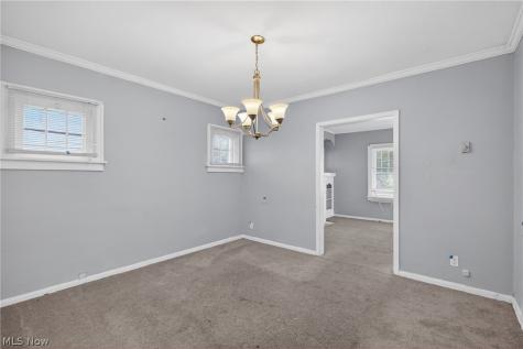 11312 Dove Avenue Cleveland OH 44105