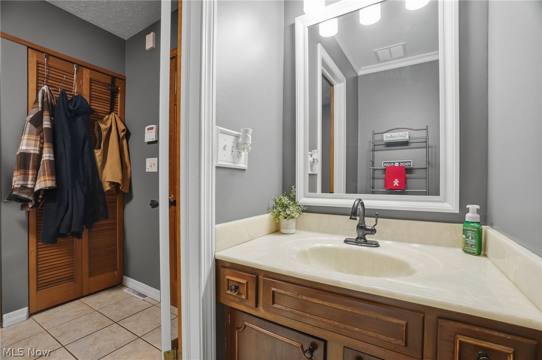 4001 Carpenter Road Ashtabula OH 44004