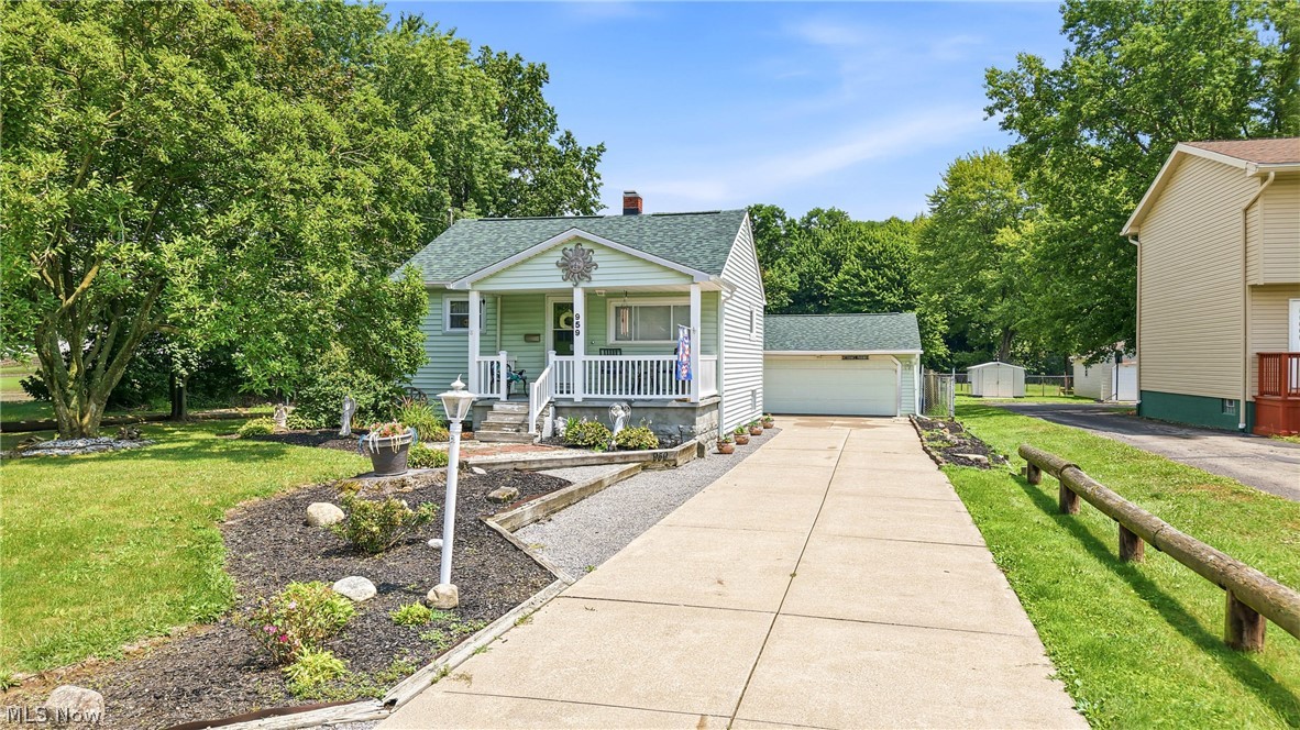 959 Beechwood Drive Girard OH 44420