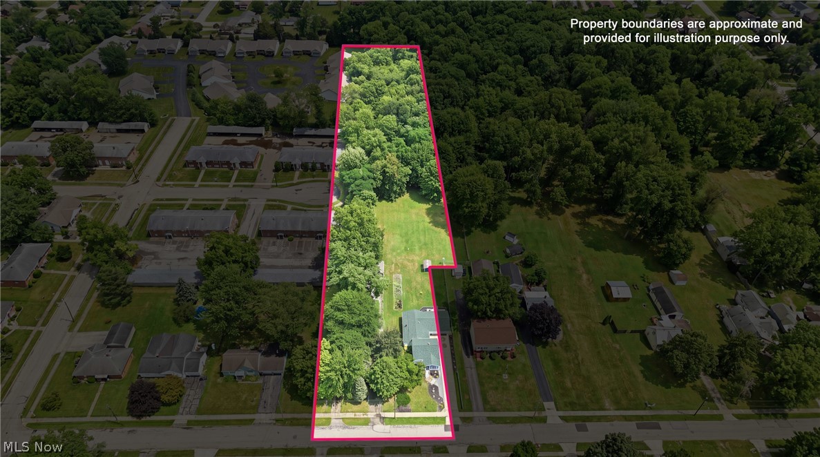 959 Beechwood Drive Girard OH 44420
