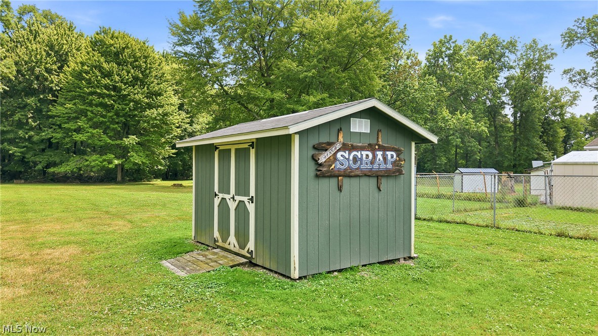 959 Beechwood Drive Girard OH 44420