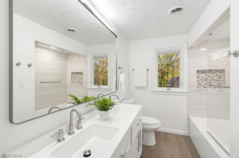 27912 Pergl Road Glenwillow OH 44139