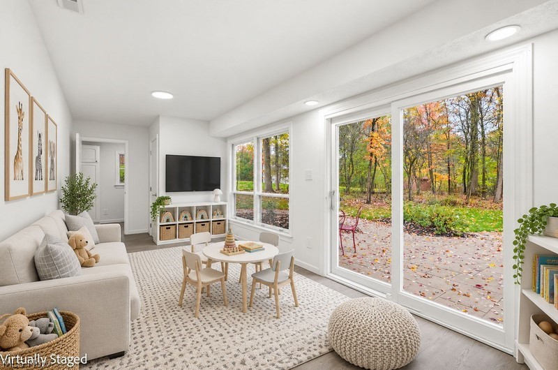 27912 Pergl Road Glenwillow OH 44139