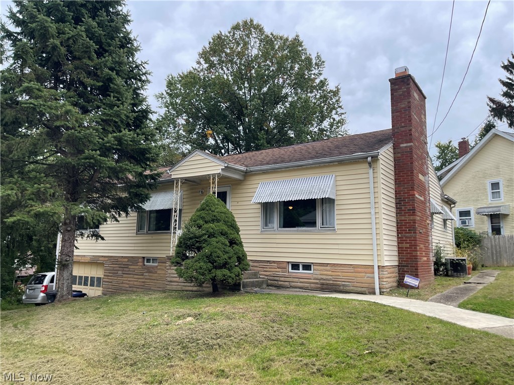 710 Clearview Avenue Akron OH 44301