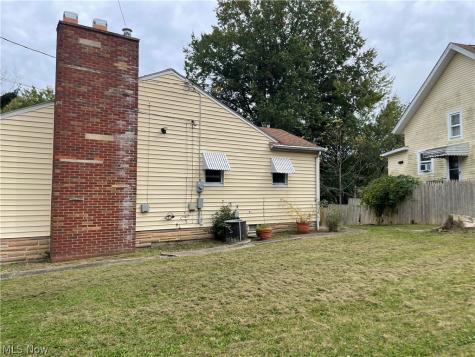 710 Clearview Avenue Akron OH 44301