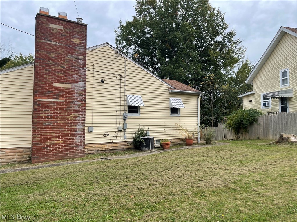 710 Clearview Avenue Akron OH 44301