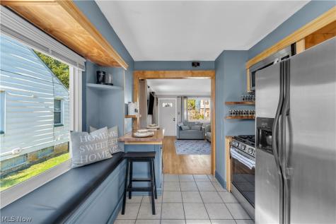 7009 Orchard Grove Avenue Cleveland OH 44144