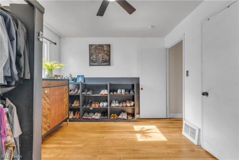 7009 Orchard Grove Avenue Cleveland OH 44144