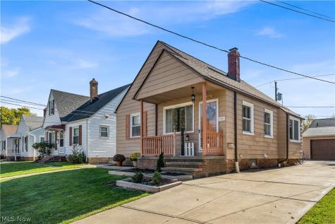 7009 Orchard Grove Avenue Cleveland OH 44144