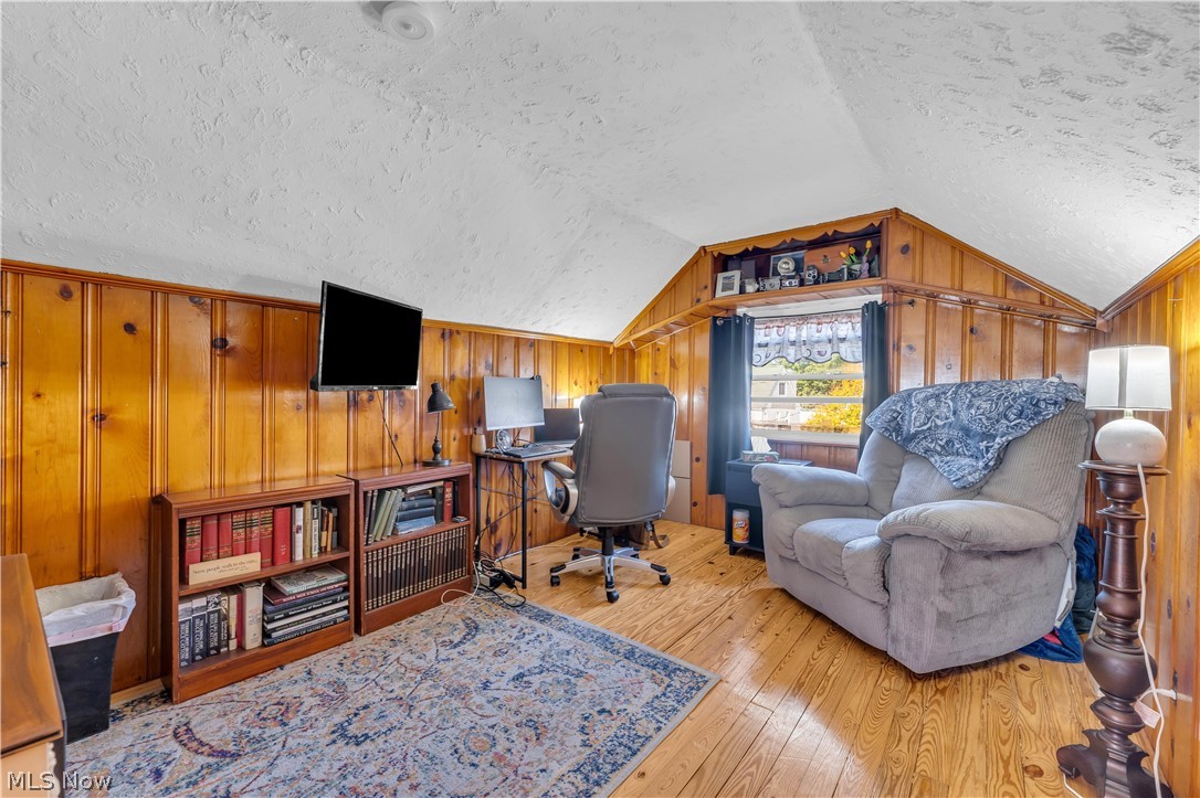 7009 Orchard Grove Avenue Cleveland OH 44144