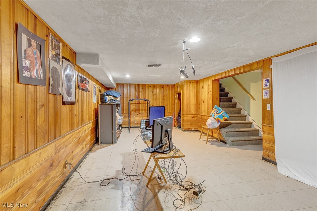 14429 Onaway Road Shaker Heights OH 44120
