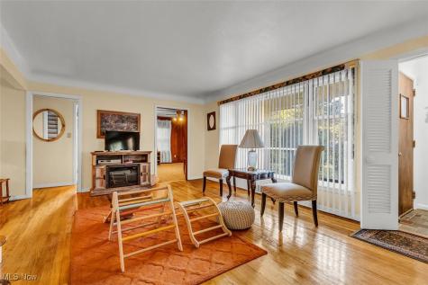14429 Onaway Road Shaker Heights OH 44120