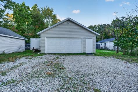 19289 Westwood Drive Strongsville OH 44149