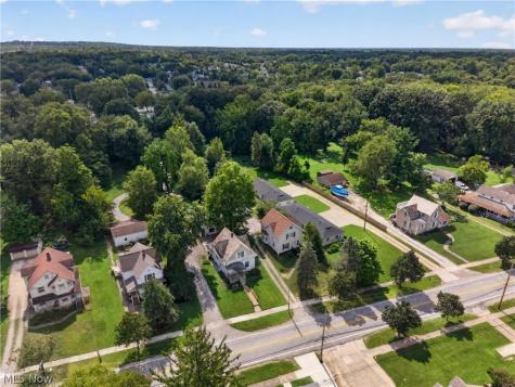 19289 Westwood Drive Strongsville OH 44149