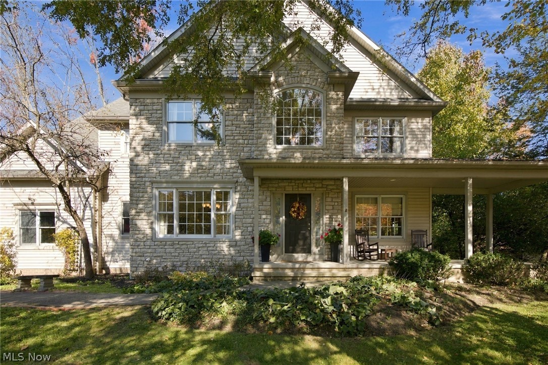 8140 Carrington Place Chagrin Falls OH 44023