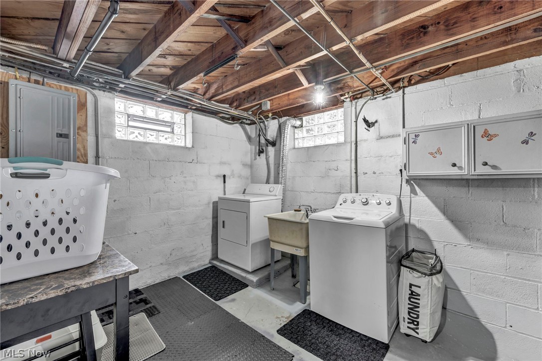 5042 W 5th Street Independence OH 44131