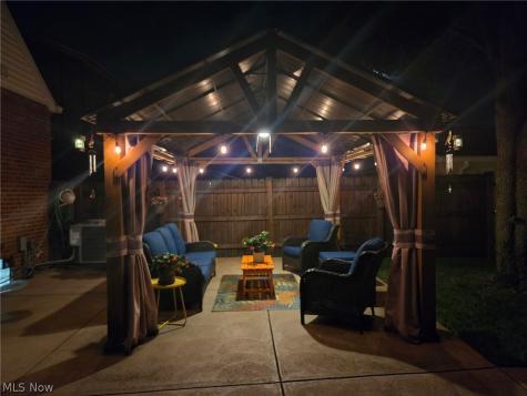 5042 W 5th Street Independence OH 44131