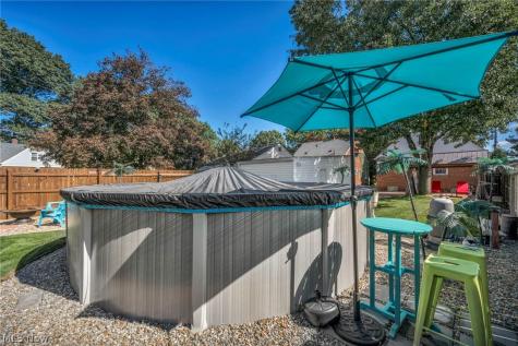 5042 W 5th Street Independence OH 44131
