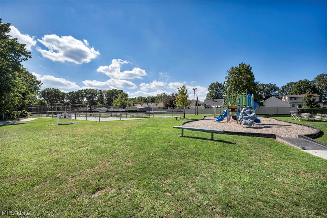 5042 W 5th Street Independence OH 44131
