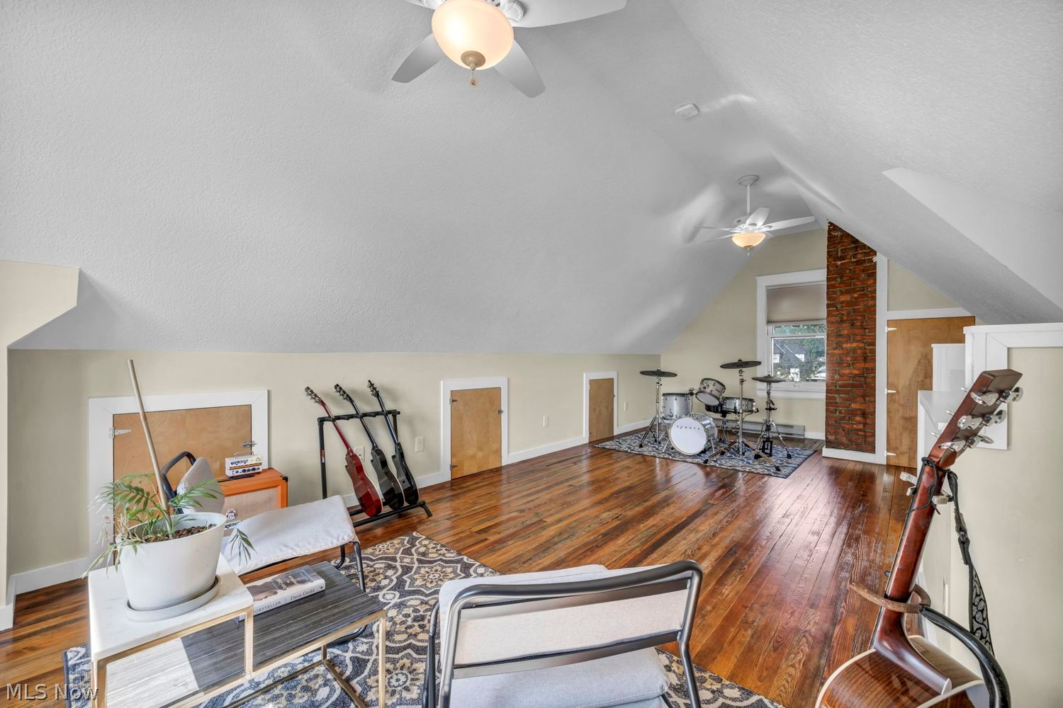 1914 W 73rd Street Cleveland OH 44102