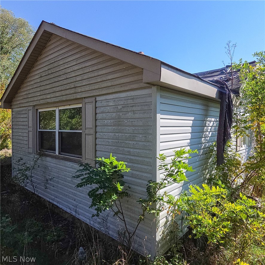 43650 Lafferty Road Flushing OH 43977